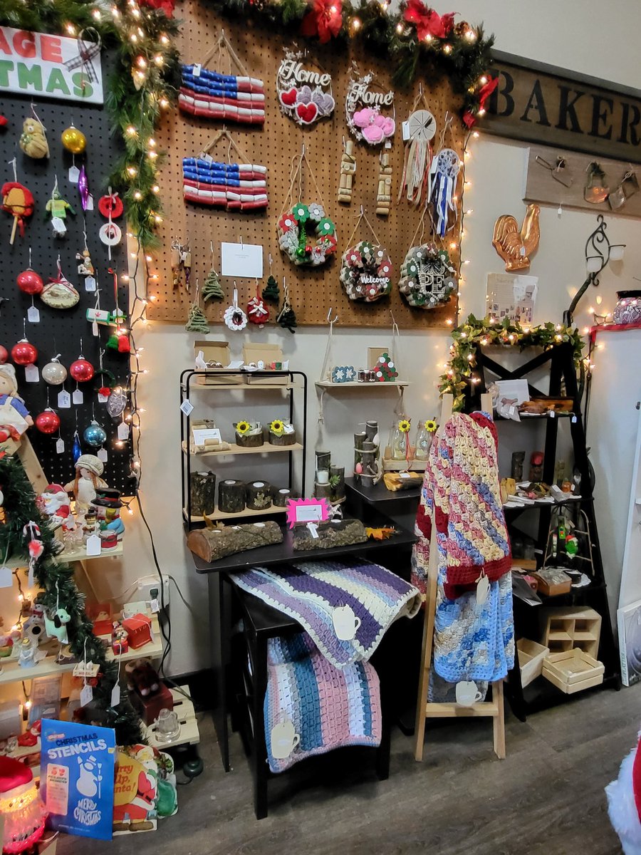 facebook.com/share/p/15RNri… kimsnaturalkreations.etsy.com