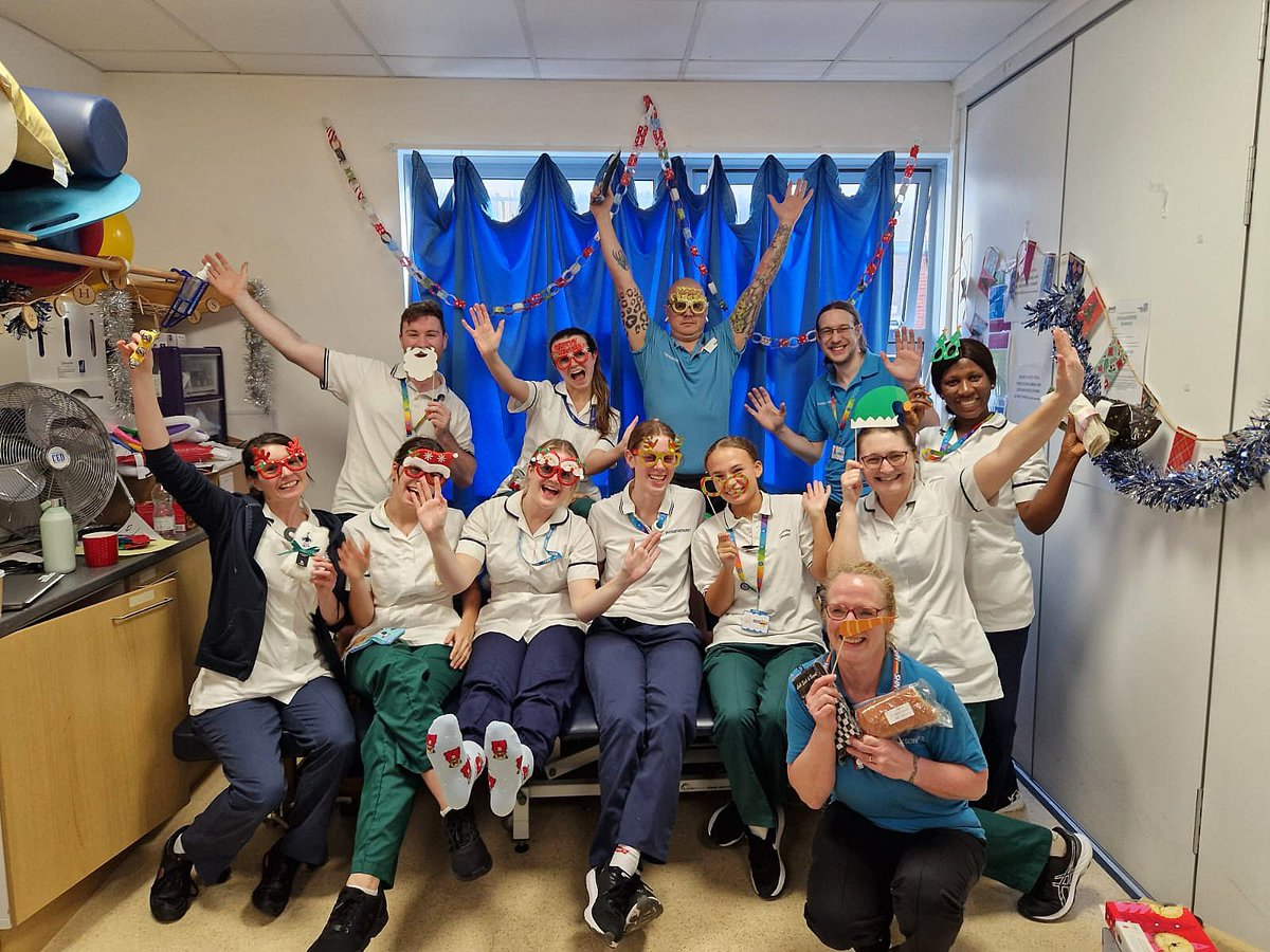 Today the team celebrated Christmas and had some downtime over lunch. Secret Santa Sock swapping and a festive quiz! Merry Christmas from the Stroke Therapy Team ❤️🎄🎅🏻<a href="/CentreWessex/">Wessex Neurological Centre</a> <a href="/UHSFT/">University Hospital Southampton 💙</a>
