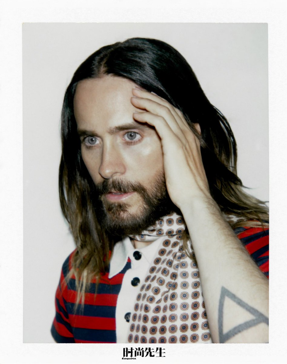 JaredLeto's tweet photo. Esquire China 🖤  @MaisonValentino #AlessandroMichele 

📸: Richie Lee Davis
Styling: Christian Stroble
Grooming: @Jamie_grooming https://t.co/h5pZbyMDnm