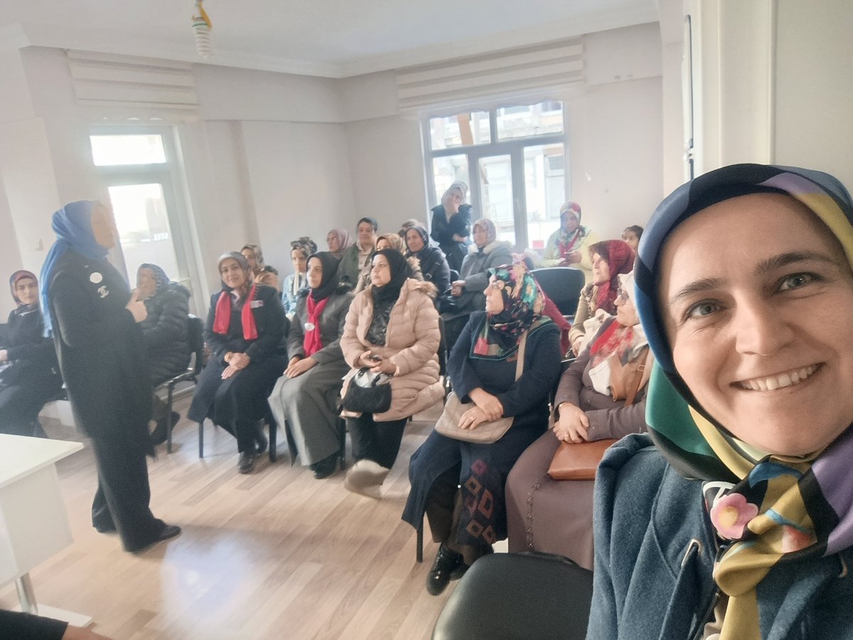 Elazığ bugün <a href="/GnlCeylan67/">Gönül Ceylan</a>  bölge müdürumuzu ağırladı 💚AYAKLARINA SAĞLIK MÜDÜRÜM 🇹🇷🥰