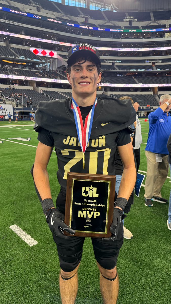 Texas1AFan's tweet photo. 2024 UIL Division II State Game Defensive MVP, Colt Gentry, Jayton

@LemanSaunders @Sixmanfan_Nate @sixmanfb https://t.co/HFr9fT1nzZ