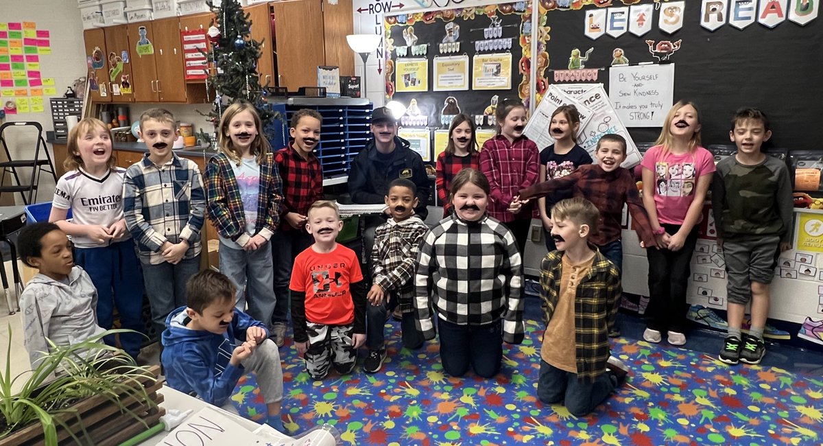 KiserClass's tweet image. A big thank you to Mrs. Kiser’s son, Sodapop, for being a guest reader today! 📚 He shared a chapter from Mustaches For Maddie to help us celebrate Mustache Day with kindness and courage. 🥸💛 #MustachesForMaddie #SEL #GuestReader