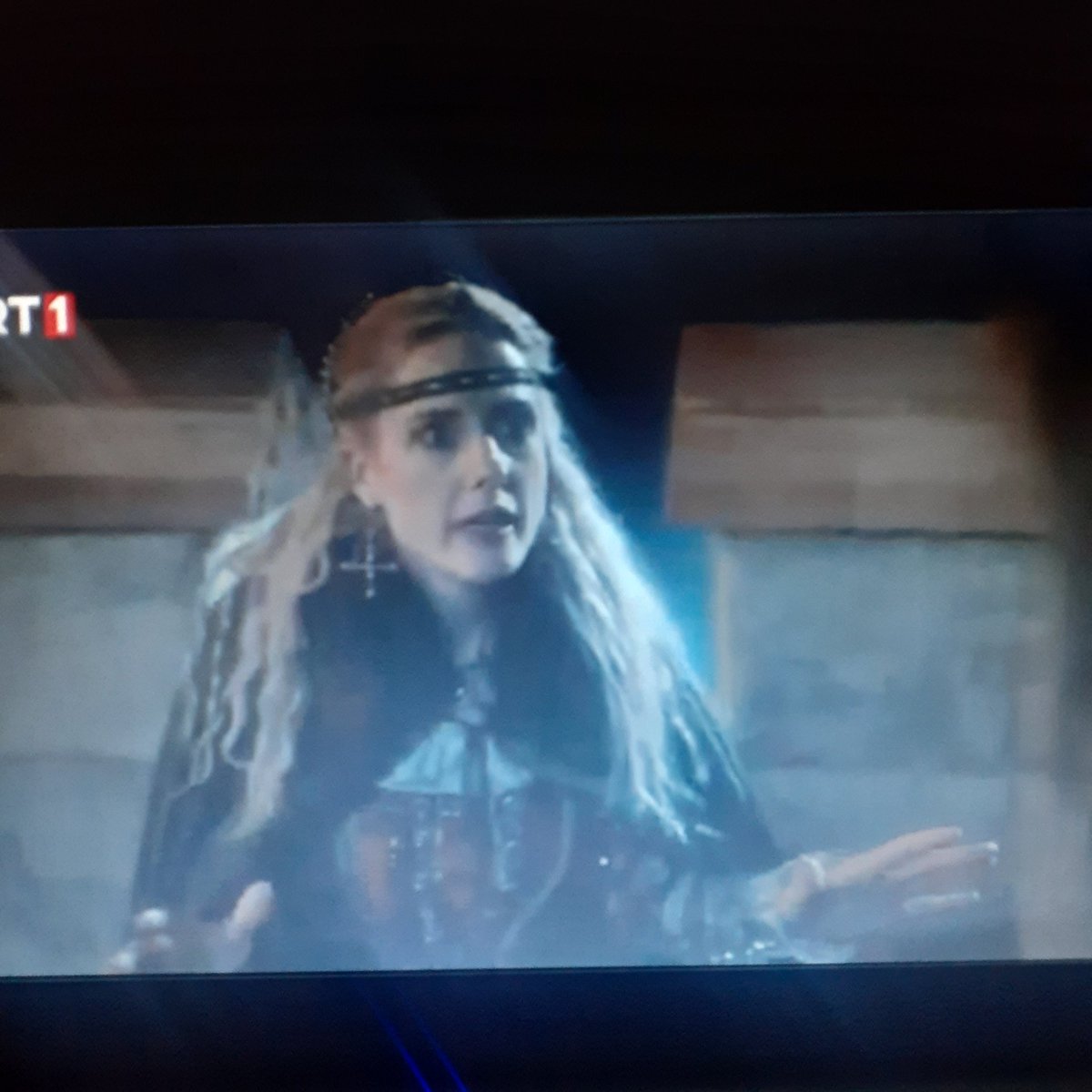 ozan E Clemens tweet media