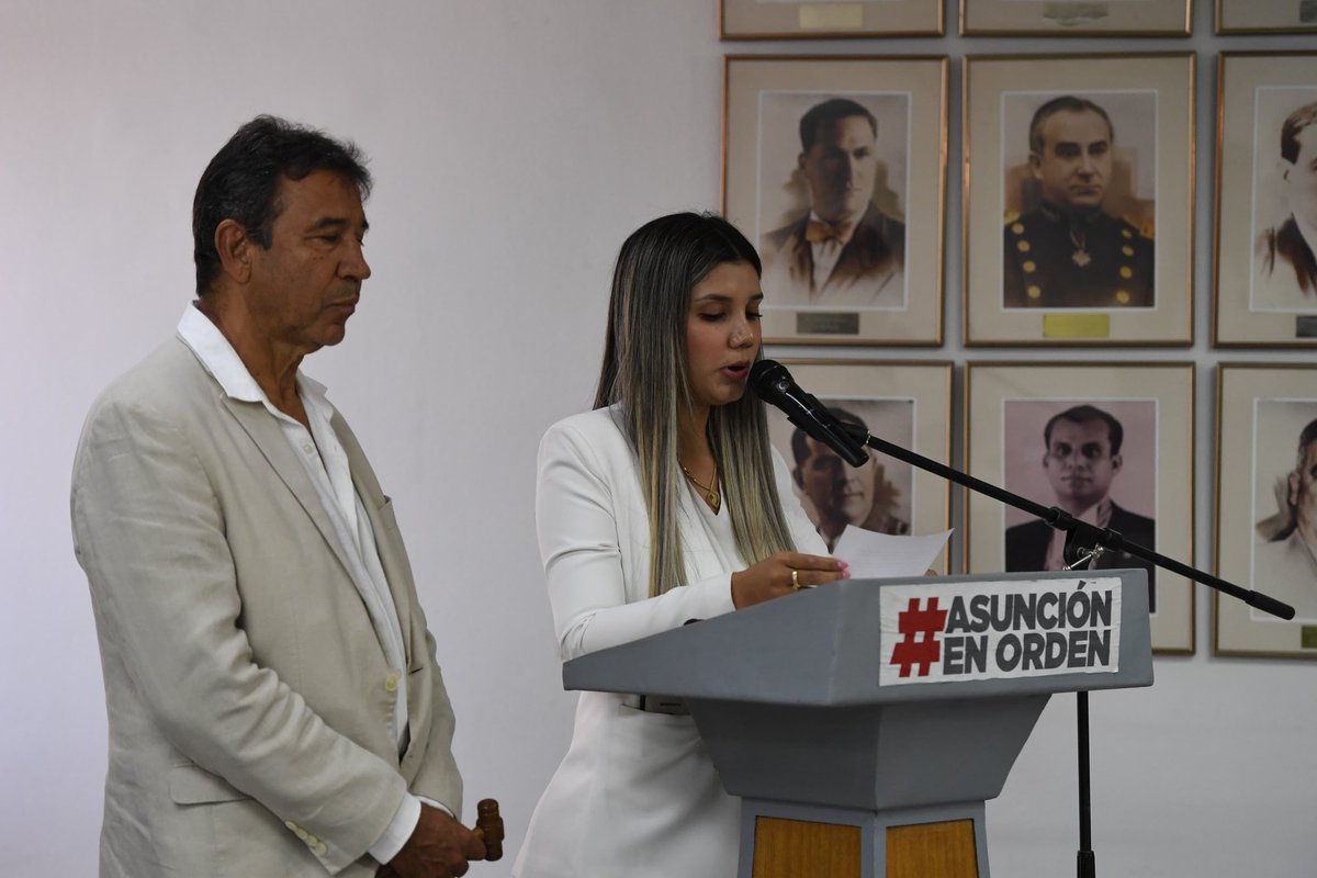 🚨Declaran desierta la subasta de la Costanera Norte. 

Ningún oferente aceptó pujar por los lotes subastados de 4 y 2 hectáreas. 

Desde la Municipalidad de Asunción anunciaron que se subastará de nuevo en otras fechas.