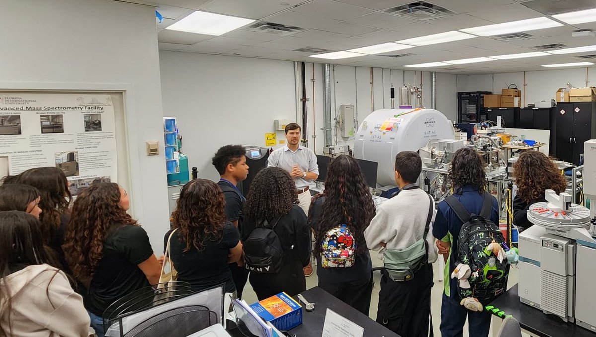 Couple weeks ago, we had a fantastic time showing aspiring scientists from <a href="/BioTECHRichmond/">BioTECH High</a>  around FIU! The students explored the cutting-edge technologies on the FIU campus, visited the observatory, met faculty, and toured their research labs. #FutureScientists #FIU #STEM
