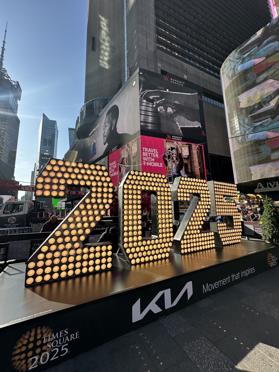 Times Square tweet media