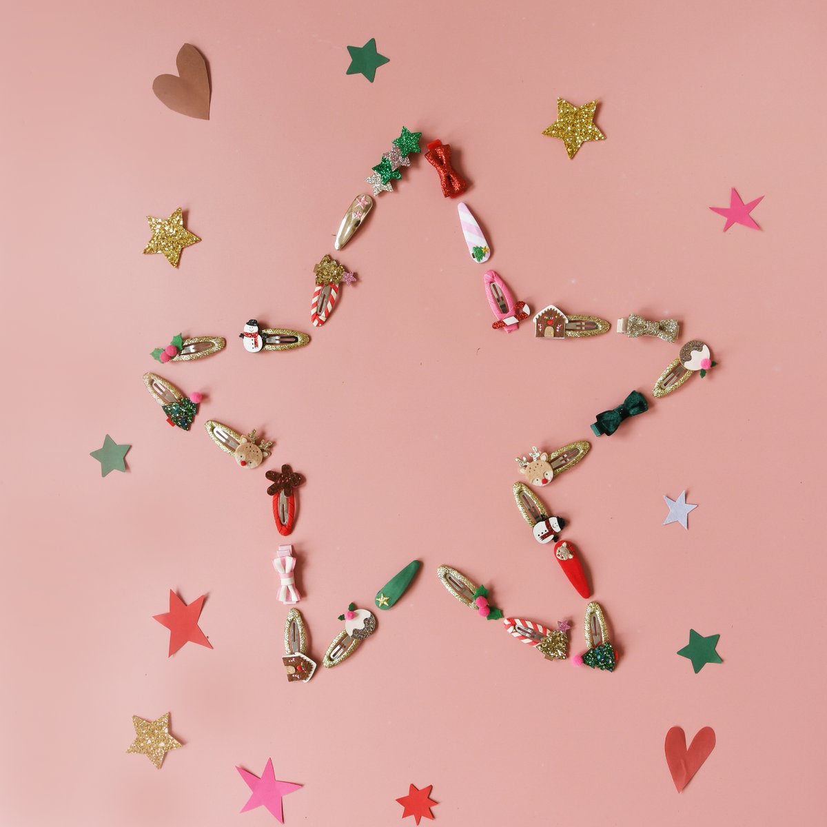 🎄✨ Get ready to shine this festive season with our adorable hair clips! You'll be the star of the Christmas party! 🌟💖 #ChristmasHair #HolidayStyle #FestiveFashion