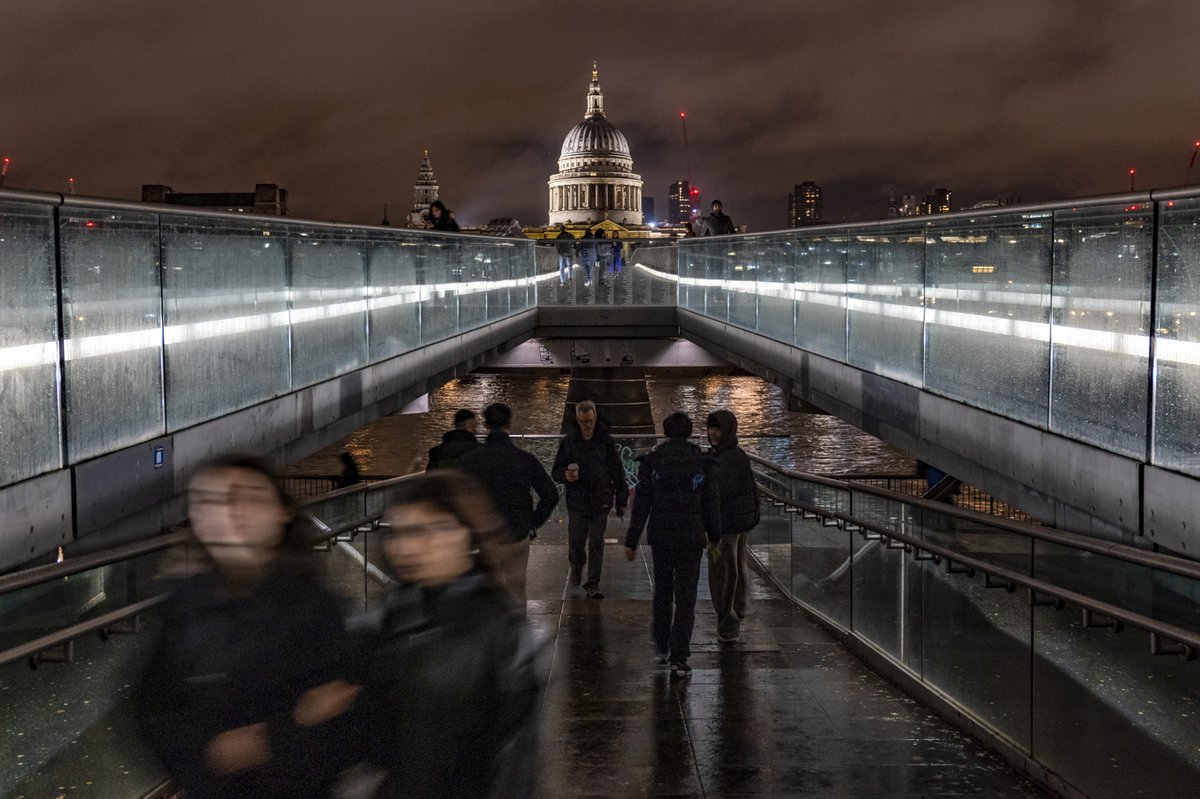 "The most enduring legacy of our lives is the memories we leave in others — and those they leave in us." 

Reflected on this walking London’s Millennium Bridge. Stability, instability — like memories: permanent, impermanent. 

Grateful for the people who shape us.

#Legacy