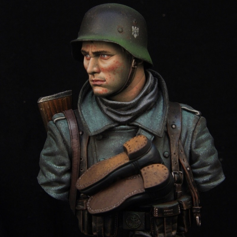 KoshkinModels's tweet photo. German #Heer infantry soldier, with regulation winter uniform.
#german #hobbymodel #model #scalemates #wwiihistory #hobby https://t.co/S0HZ4rXdNd