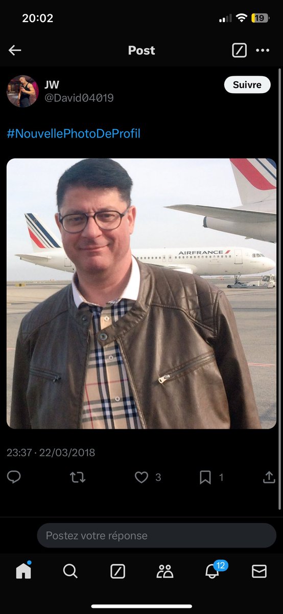 hetero curieux tweet media