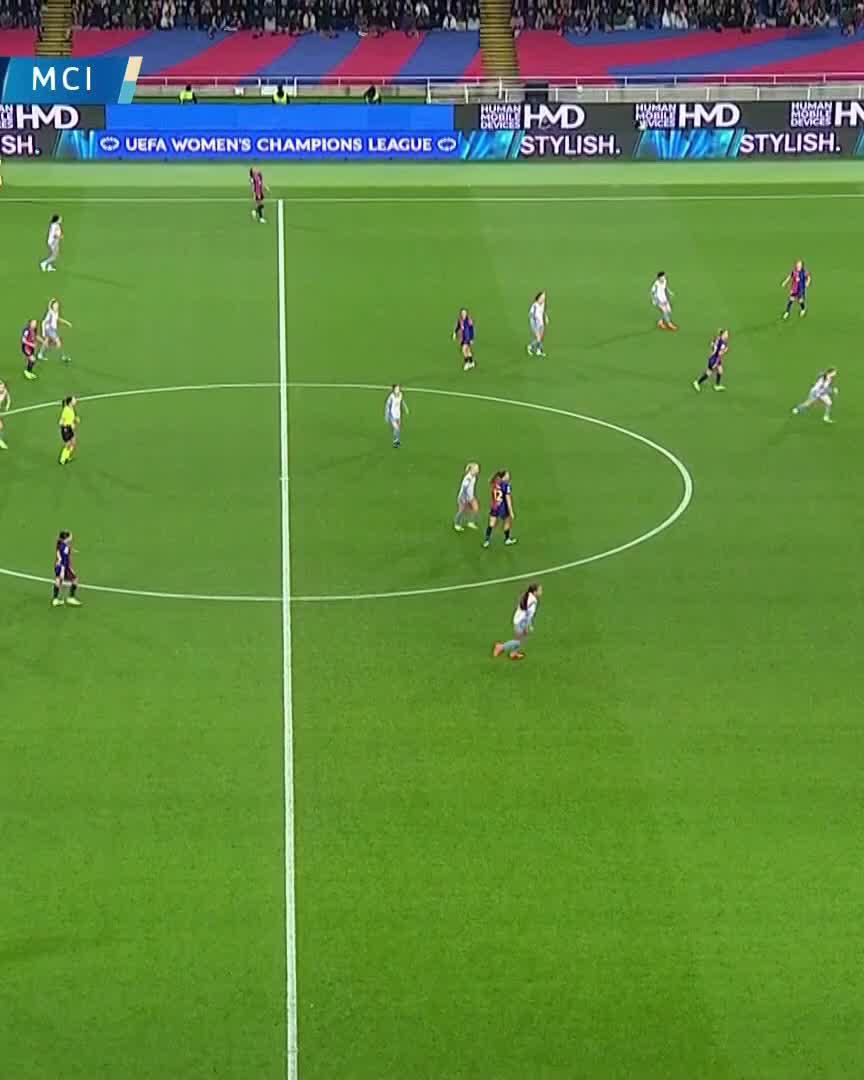 🤩 AITANA WINS THE RACE, BARÇA DOUBLE THEIR LEAD ❗Watch live for free on DAZN ▶️  #UWCL