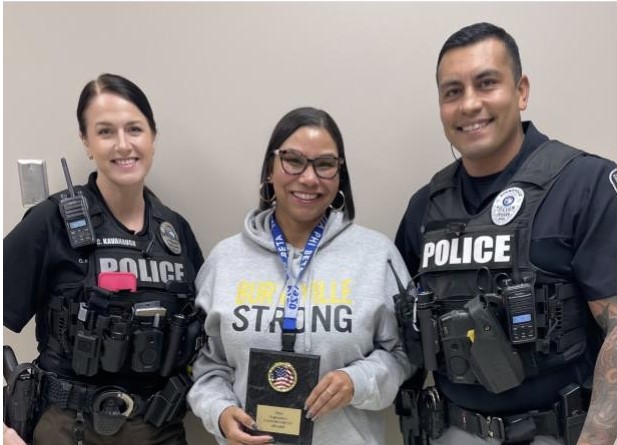 BurnsvillePD's tweet image. The Blazing Commitment Award was awarded to Courtnee Floback. She is an unsung hero at Burnsville High School. From organizing opportunities for students to being an ear to listen, Courtnee is caring, selfless, patient, &amp;amp; always willing to help. Thank you Courtnee for all you do.