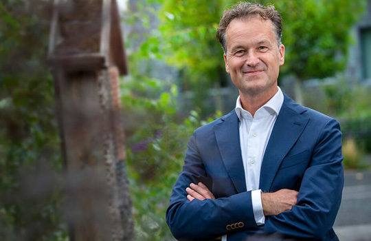 Vanavond heeft ons algemeen bestuur besloten <a href="/JeroenHaan1/">Jeroen Haan, volg @jeroenhaan.bsky.social</a> voor te dragen voor een herbenoeming als dijkgraaf van ons waterschap. Lees verder ➡️ hdsr.nl/actueel/nieuws…