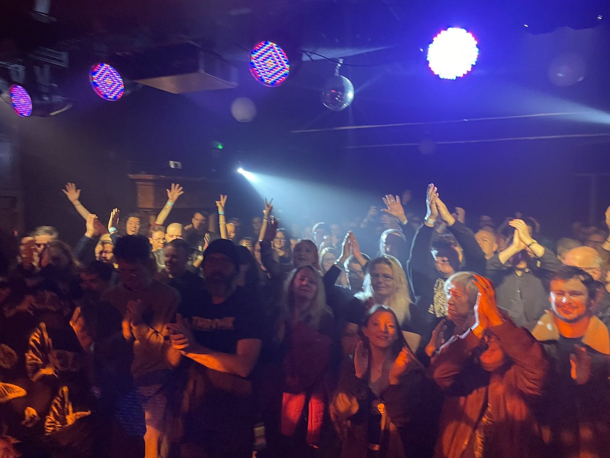 Thanks to everyone who came to the <a href="/hareandhounds/">Hare & Hounds Birmingham</a> in Kings Heath Birmingham last night it meant the world special thanks Geoff Shaw for capturing