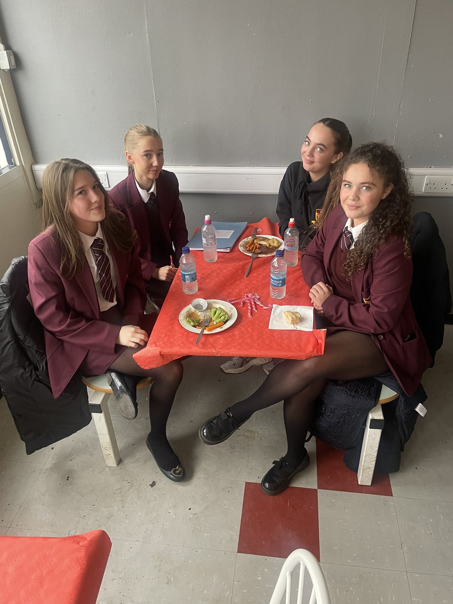 MaricourtCHS's tweet photo. Christmas Dinner Day! A big thank you to the catering team and support staff for bringing it all together #mercyvalues. π A big thank you to all the staff who joined the Children for Christmas Dinner #maricourtfamily https://t.co/eM3FD6p0ay