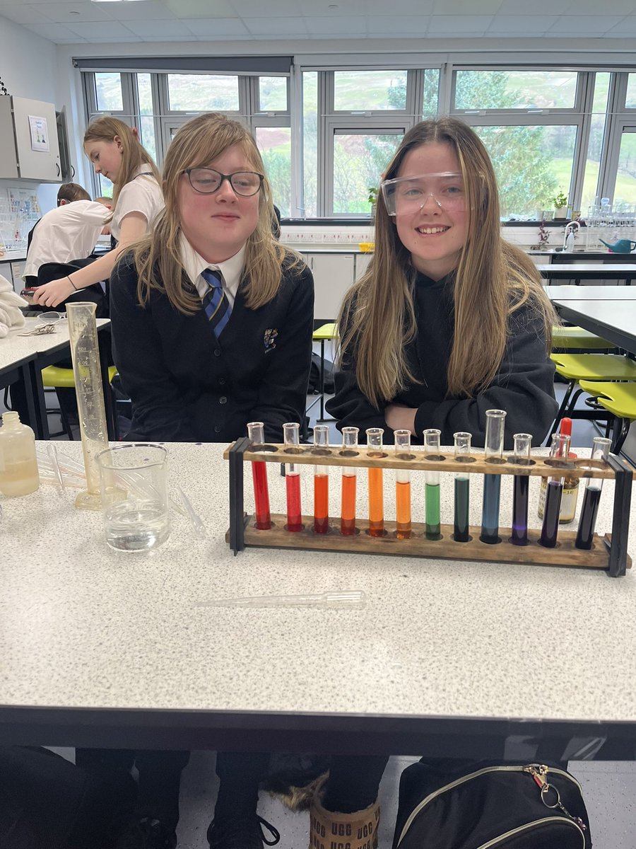 Mrs Mazzoni 🧪👩‍🔬🧬 tweet media