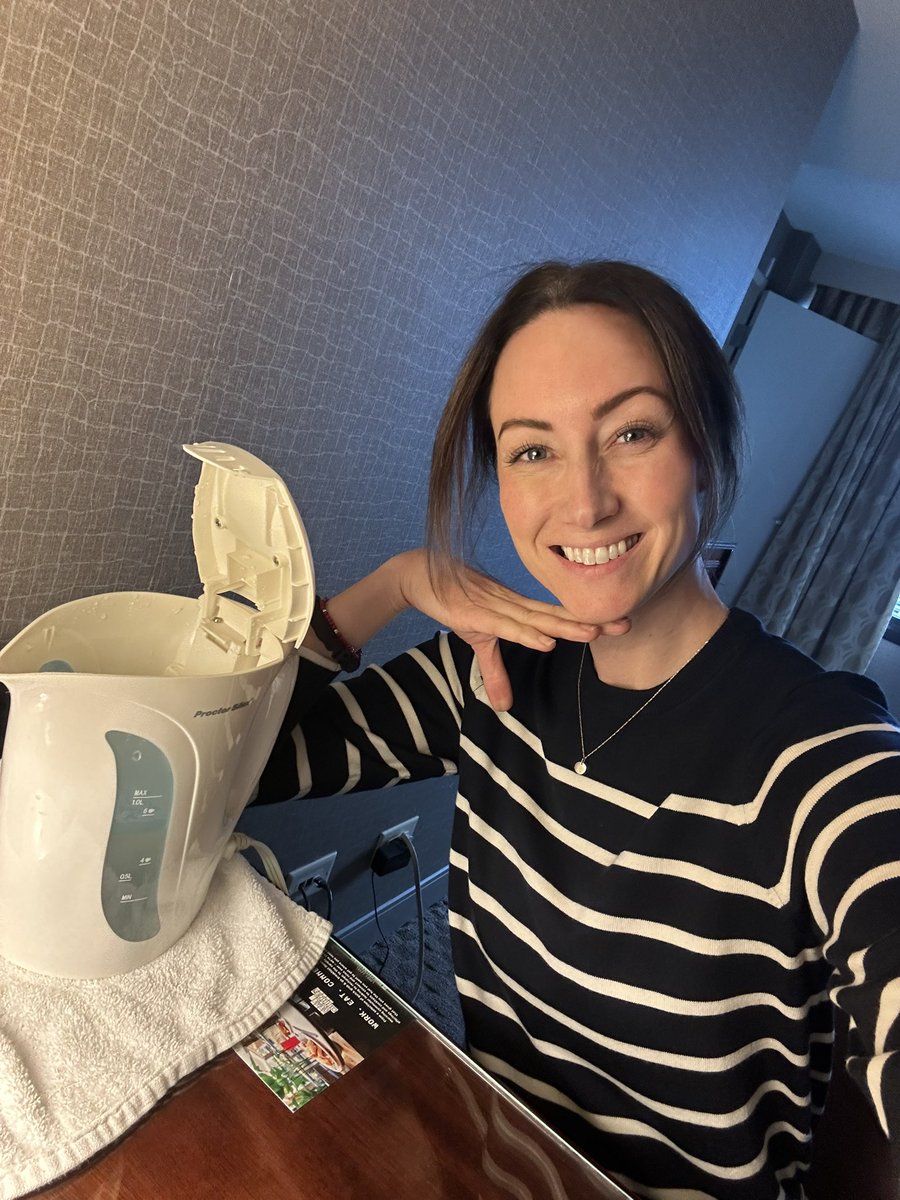 Claire Hanna tweet media