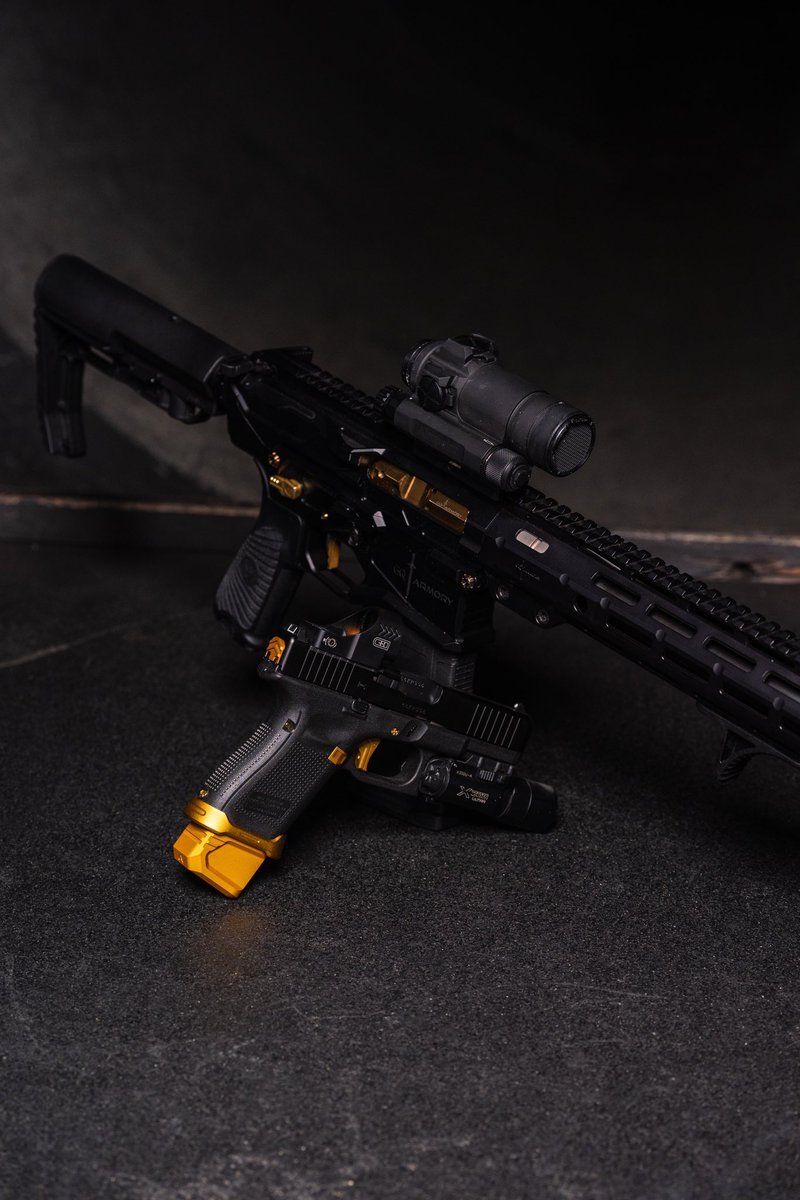 gqarmory's tweet photo. The Man with the Golden gun plot twist. 
Gold furniture Featuring:
GQ Paladin + Leviathan K Suppressor 
@TyrantCNC Glizzy upgrades!

#golden #goldengun #007 #gq https://t.co/oy8AHMiqgo