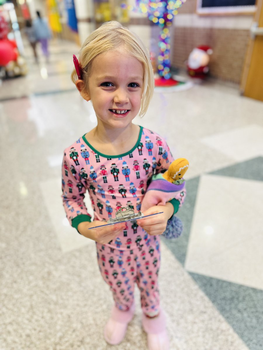 Melanie Adlof (@melanieadlof) on Twitter photo Ms. R, the Assistant Principal for the day, wrote and delivered kind notes to teachers today! She is a great leader! <a href="/BakerElem/">Baker Elementary</a> #ProsperProud Ms. R, the Assistant Principal for the day, wrote and delivered kind notes to teachers today! She is a great leader! <a href="/BakerElem/">Baker Elementary</a> #ProsperProud