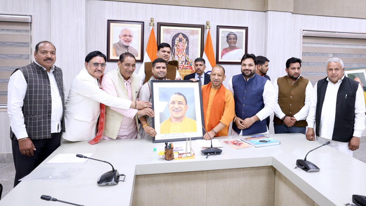 Deepak Yadav BJP tweet media