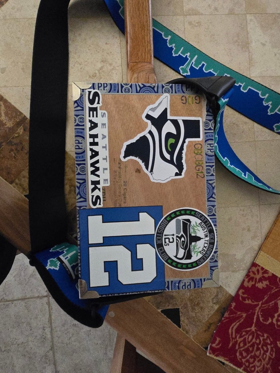 atxseahawkfans's tweet photo. This will be a different type of drawing. Only 100 tickets available at $20 each. Drawing will be held at end of 3rd qtr final game of regular season vs rams. I will be opening this up nationwide. Get your tickets early
Paypal:  aluke1187@hotmail.com 
Venmo: @atxhawk https://t.co/zlserILQBt