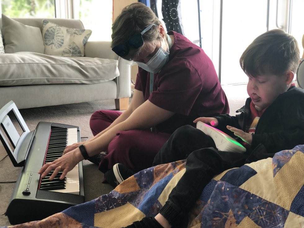 alexanderdevine's tweet image. On the sixth day of our 12 Days of Christmas, let’s have a look at six reasons why music means so much to us at Alexander Devine. 

alexanderdevine.org/2024/12/12-day… 

#12DaysOfChristmas #TeamDevine #Christmas #ChildrensHospice #Charity #Music