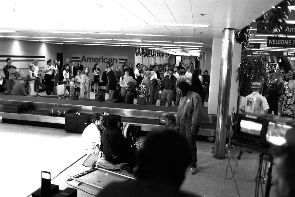 Home Alone 2 Filming 📍 O’Hare International Airport, 1991/1992. 

33 years later, and the moral of the story stands: Arrive EARLY for your holiday flights… and maybe double-check you’ve got your kid before heading to the gate!