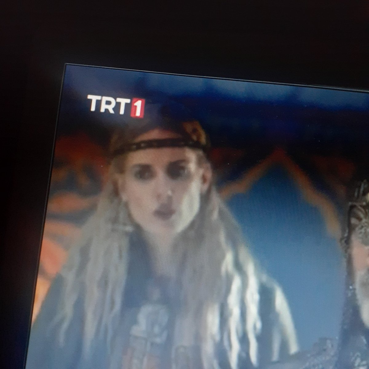 Nadia'nin iç sesi: 💭eyvah kelleden olmayalım😳 #mehmedfetihlersultanı