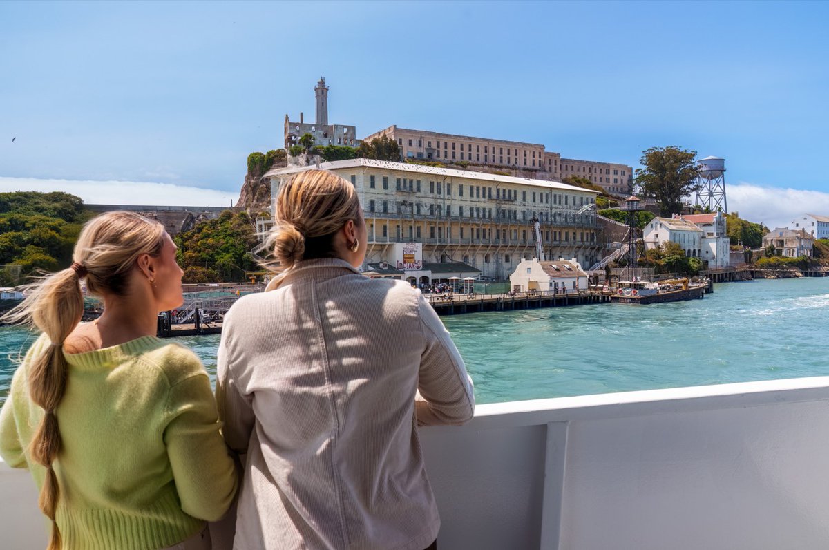 BrokeAssStuart's tweet photo. Easily the best time of year for California Residents to explore Alcatraz with the "Buy One, Get One Free” BOGO promo.⁠
⁠
No big crowds, just big beautiful views of the Bay, and the Island's Agave Trail is open this winter! ⁠@AlcatrazCruises
⁠https://t.co/IrYew4Ru2c
⁠ https://t.co/KdeDuoZjyB