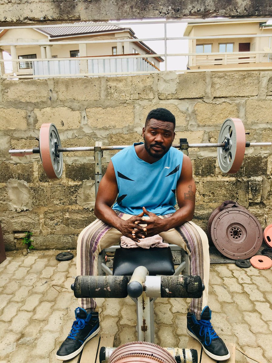 Gym mood this evening.💪🏿💪🏿