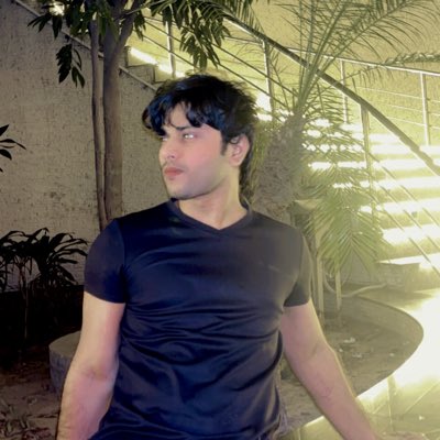 justin778903's tweet photo. #NewProfilePic https://t.co/Z3z83kwEhK