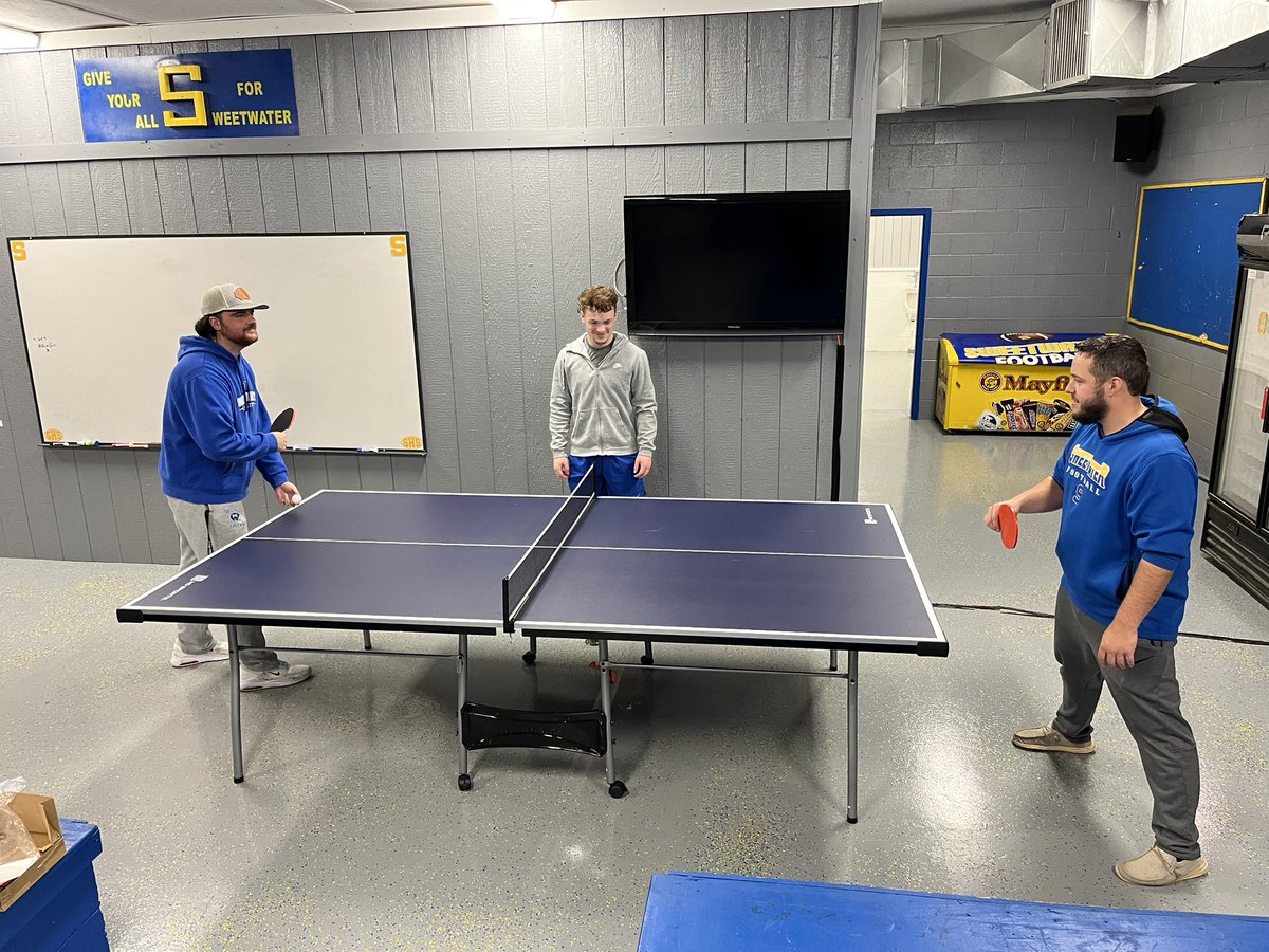 Getting things right at Sweetwater HS. More games and entertainment to come. Now excuse me while I put a little spin on this ball 🏓 
#TheStandard
#OneWay
🟡🔵