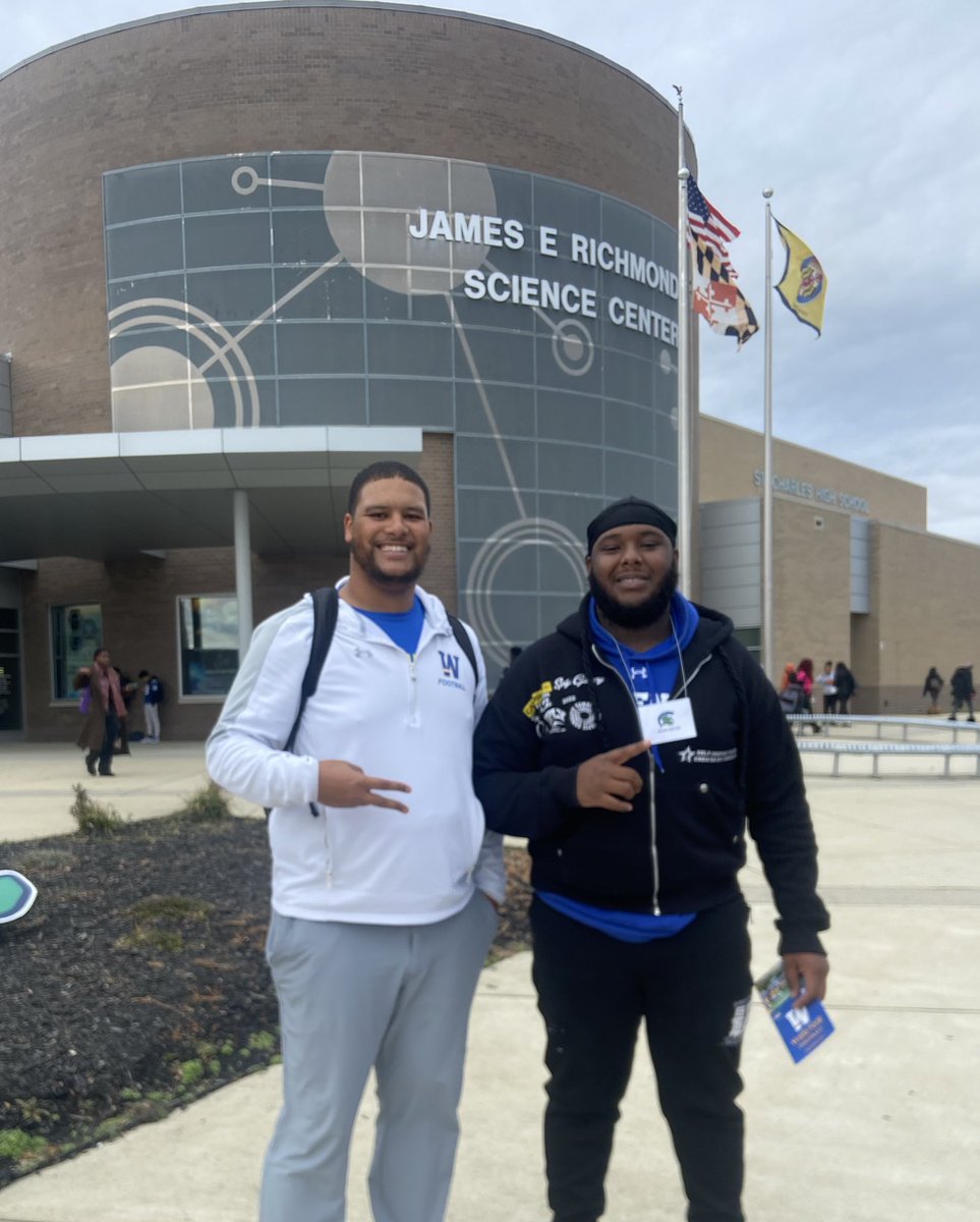 S/o my guy <a href="/Mack74_/">🚀</a> for popping in <a href="/SC_HS_Football/">St. Charles Football</a> and talking some <a href="/Widener_FB/">Widener Football</a>! #KEEPHUNTIN 🟢🔵🟡