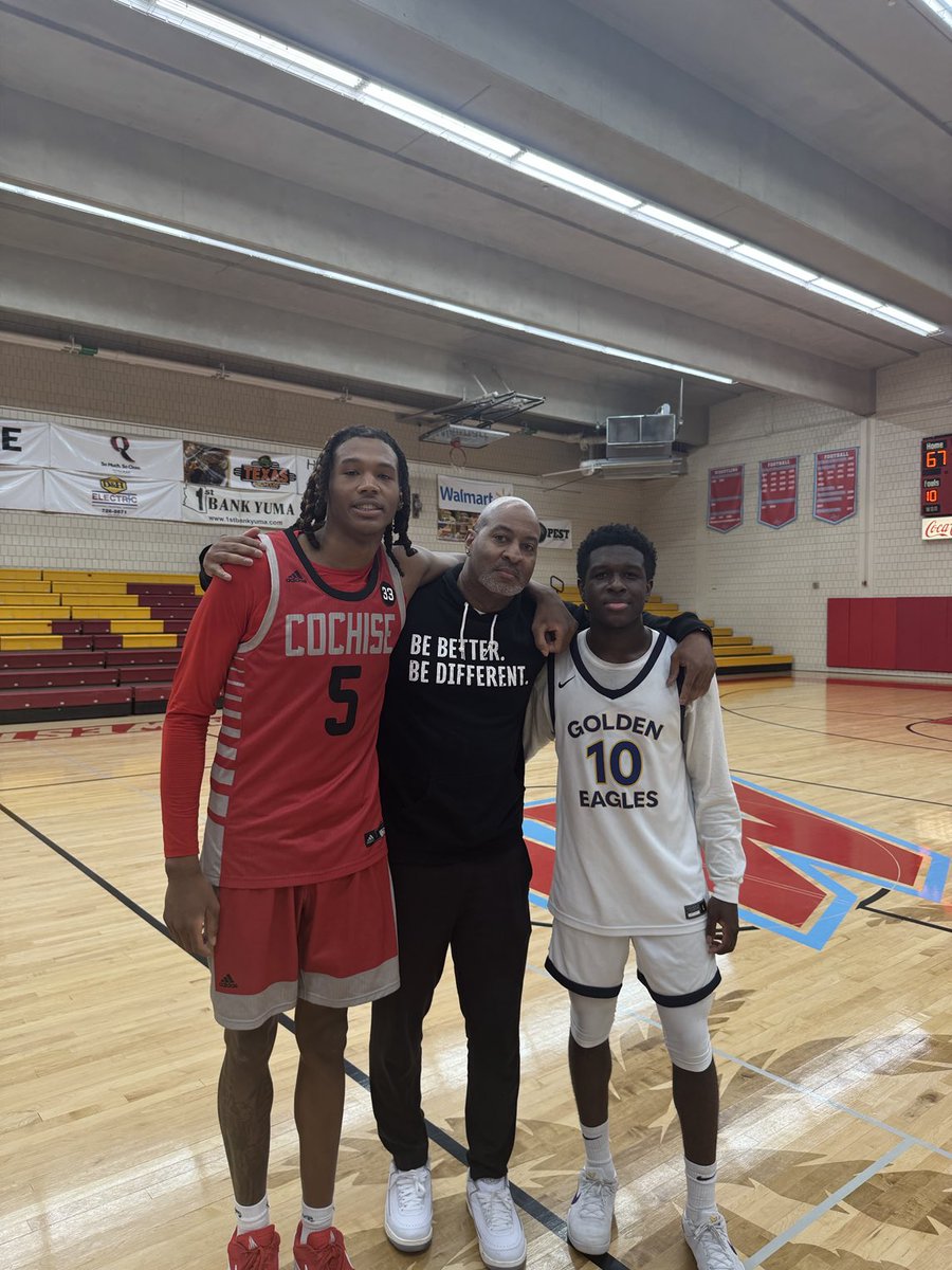 Coach Wilson (@bballcoachdub) on Twitter photo Great game between β¦<a href="/LCCCBasketball/">LCCC Basketball</a>β© and β¦β¦<a href="/CampCochiseMBB/">CampCochise</a>! β© Got to see my cousin β¦β¦<a href="/Joshwhiteside_/">Joshua Whiteside</a>β© and one of the best PGβs Iβve ever coached β¦<a href="/Dnbutler027/">Davion βDBβ Butler</a>β© β¦<a href="/GLHSLions/">Gahanna Lincoln HS</a>β© Great game between β¦<a href="/LCCCBasketball/">LCCC Basketball</a>β© and β¦β¦<a href="/CampCochiseMBB/">CampCochise</a>! β© Got to see my cousin β¦β¦<a href="/Joshwhiteside_/">Joshua Whiteside</a>β© and one of the best PGβs Iβve ever coached β¦<a href="/Dnbutler027/">Davion βDBβ Butler</a>β© β¦<a href="/GLHSLions/">Gahanna Lincoln HS</a>β©