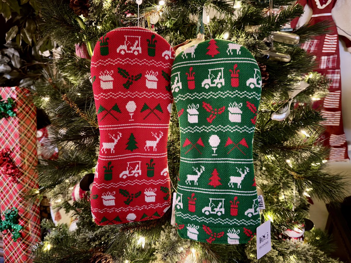 PGAPappas's tweet image. PGAPappas 12 Days of Christmas #SantaDaredMe DAY 8 Giveaway 3

🎁 New Limited Edition 2024 PRG Golf Ugly Christmas Sweater Driver Headcovers (Red and Green, 2 Winners) 👀

To enter:
🎄 Repost  
🎄 Follow @PGAPappas and @PRG_Golf 

#ReleaseTheKringle! pgapappas.blogspot.com/2024/12/pgapap…