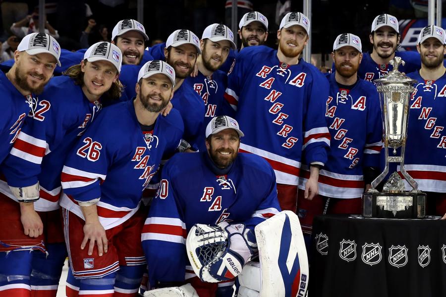 kinerskorneronx's tweet photo. Interesting #NYR stat this is quickest a @NYRangers  team has gotten to 15 losses since 2013-14 when under Alain Vigneault they were 15-15-1 after 31 games, the same record they have today. That 2013-14 team went on to finish the season 45-31-6 (96 points) and went to the finals. https://t.co/3RBITbiYOb