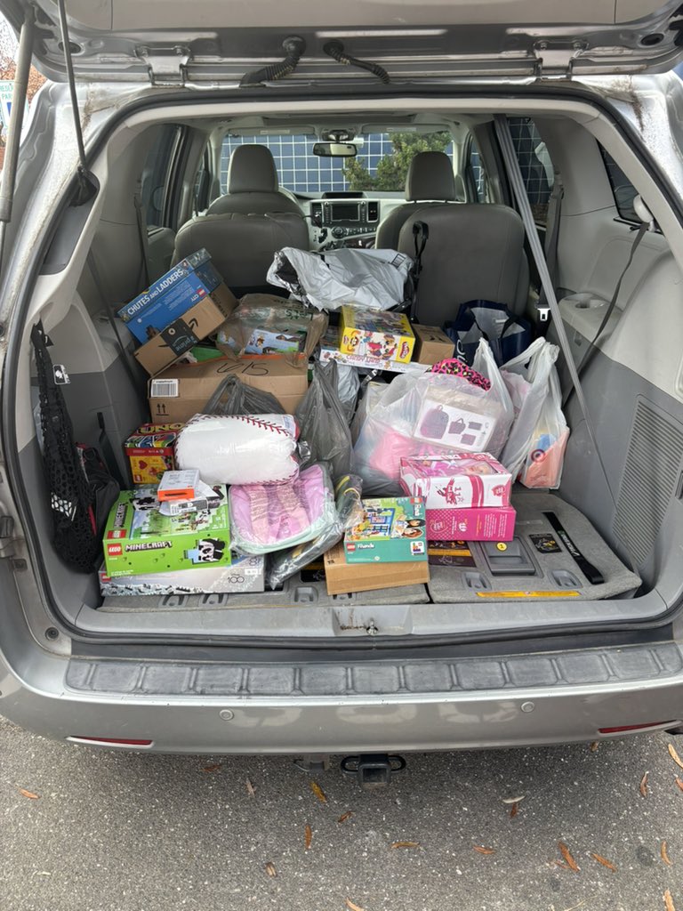 Millbrook Baseball (@baseball_mhs) on Twitter photo Proud of our players and families for donating items for <a href="/AbbysArmyNC/">Abby's Army</a>! A great organization benefiting children battling pediatric cancer! Proud of our players and families for donating items for <a href="/AbbysArmyNC/">Abby's Army</a>! A great organization benefiting children battling pediatric cancer!