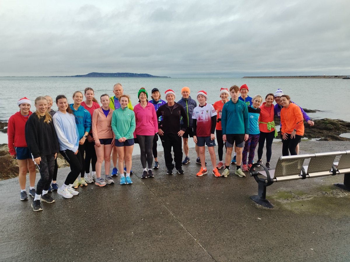 The annual #BlackrockAC Turkey Trot 5km and adult/juvenile prizegiving took place in Carysfort Park last Sunday, following a joint group run. 

A big thank you to everyone who helped organize the event &amp; to all who attended 🦃 Find all photos on Facebook: buff.ly/3Zzxida