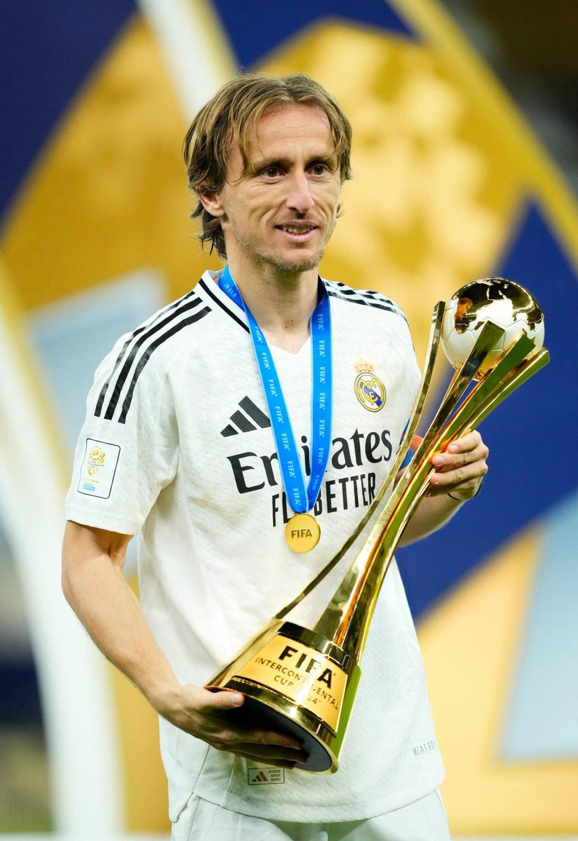 شيخ الحُروب و كهلها و فتاها. ❤️🫡