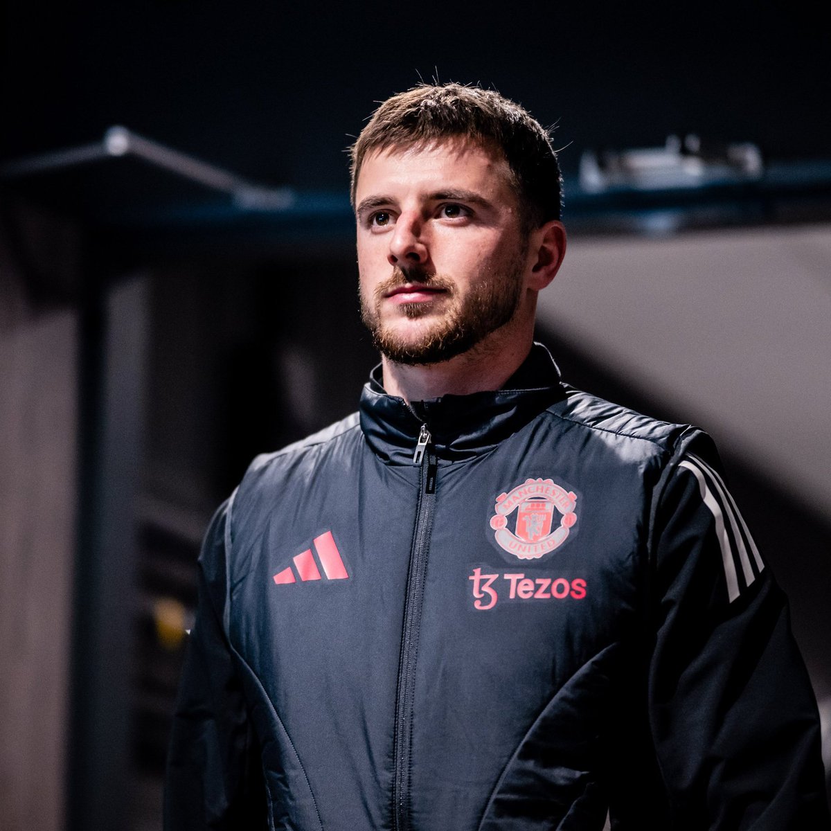 FabrizioRomano's tweet photo. 🚨📉 Amorim on Mason Mount: “He is out, still injured. He’s really sad. In the dressing room he was really, really sad so we need to help him”.

“When player is in this moment with a lot of injuries and with this schedule, it’s really hard for them”. https://t.co/DdmFhLCvDx