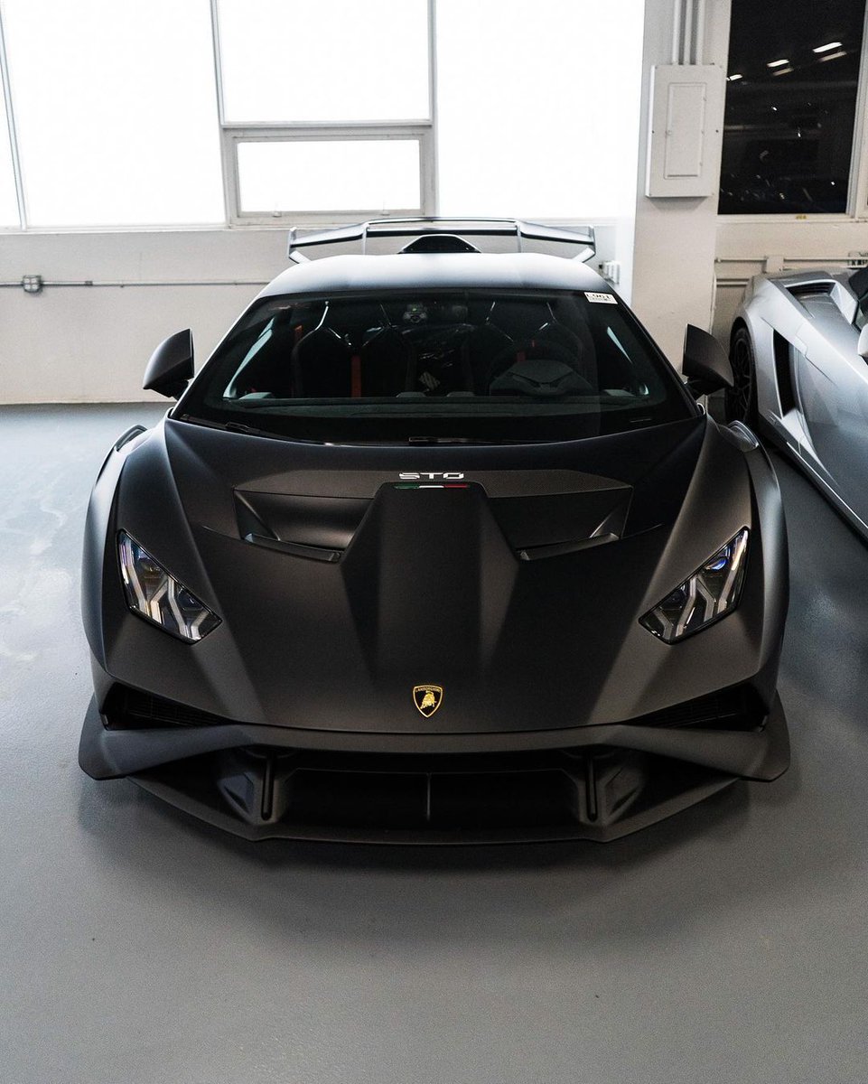 Car Porn tweet media