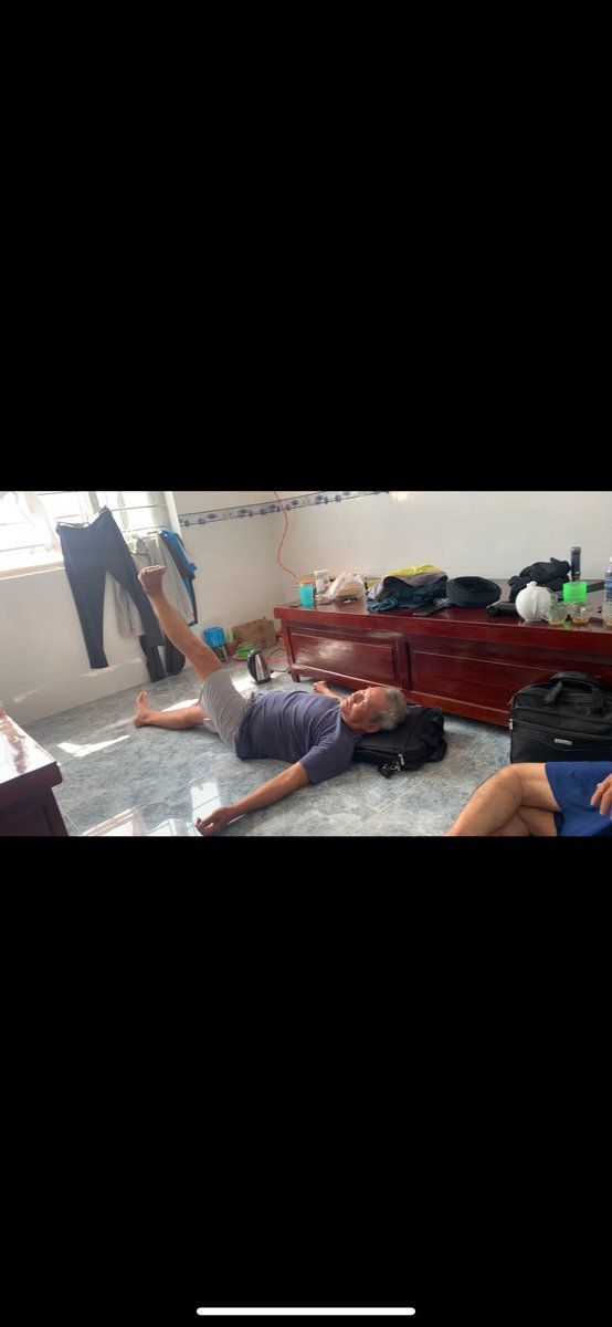 Bố nằm nghỉ trưa