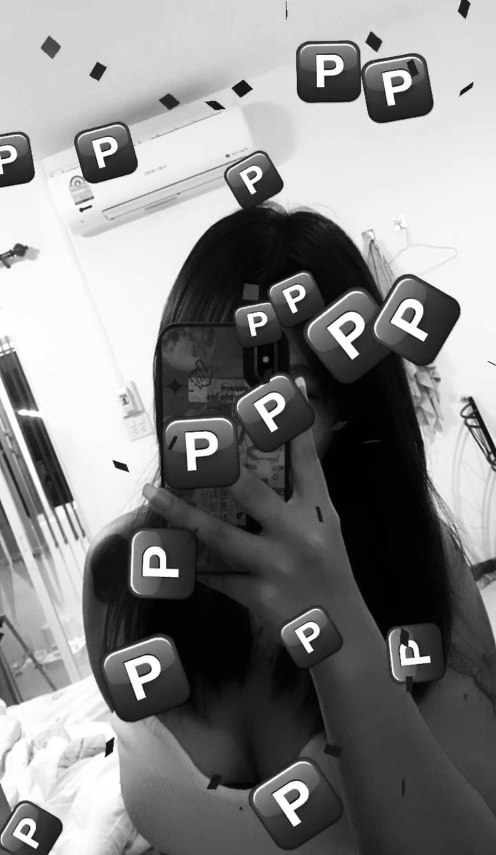 19 tweet media