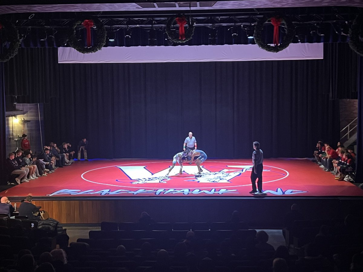 pme258's tweet photo. Let’s Go @WAHS_Wrest!! 🔴🤼‍♂️🔵 https://t.co/If0tKgDzwa