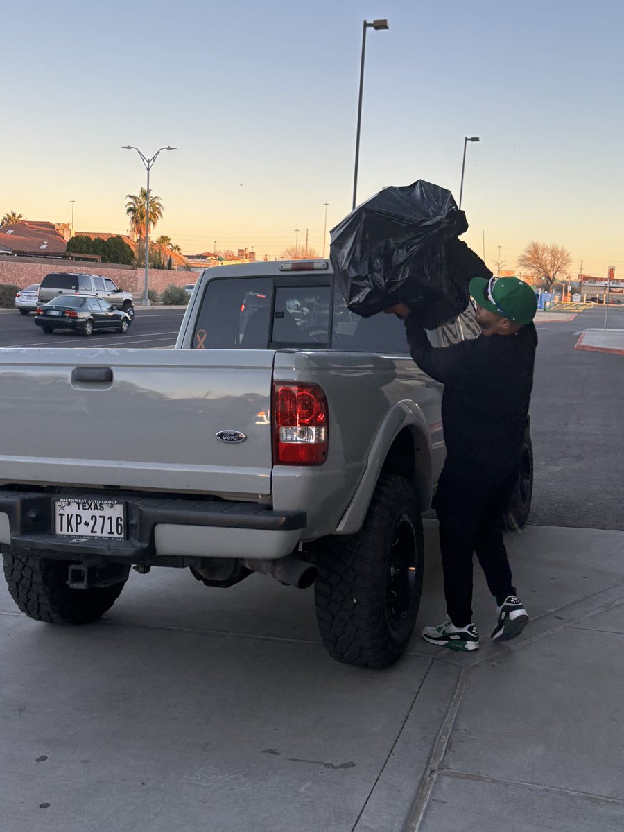 Montwood HS StuCo (@_mhsstuco) on Twitter photo <a href="/MontwoodHS/">David Herrera</a> RAMS know how to #ShowUpShowOut! Thank you to everyone who donated to our toy drive 💚🎄<a href="/NHS_MHS_RAMS/">MontwoodRamsNHS</a> <a href="/MHSNHSRAMS/">Montwood NHS</a> <a href="/MontwoodFB/">Montwood Football</a> <a href="/AnaPlayer_MHS/">Ana Player</a> <a href="/mhsco_2025/">Montwood Class of 2025</a> <a href="/mhs_class_of_26/">mhs_class_of_26</a> <a href="/MHSClass_of_27/">Montwood class of 2027</a> <a href="/MontwoodHS/">David Herrera</a> RAMS know how to #ShowUpShowOut! Thank you to everyone who donated to our toy drive 💚🎄<a href="/NHS_MHS_RAMS/">MontwoodRamsNHS</a> <a href="/MHSNHSRAMS/">Montwood NHS</a> <a href="/MontwoodFB/">Montwood Football</a> <a href="/AnaPlayer_MHS/">Ana Player</a> <a href="/mhsco_2025/">Montwood Class of 2025</a> <a href="/mhs_class_of_26/">mhs_class_of_26</a> <a href="/MHSClass_of_27/">Montwood class of 2027</a>
