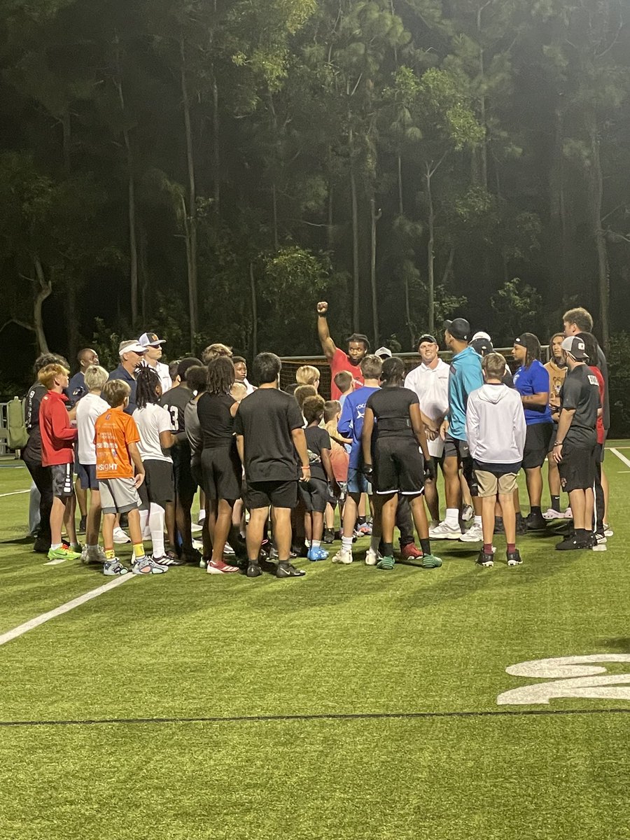 Die Hard Nole (@2023wasfun) on Twitter photo Shout out <a href="/AmareeWilliam25/">Amaree Williams</a> for putting on his first football camp for the kids. Rain or shine Work Works! #KeepClimbing #TheFuture 🍢🍢🍢 Shout out <a href="/AmareeWilliam25/">Amaree Williams</a> for putting on his first football camp for the kids. Rain or shine Work Works! #KeepClimbing #TheFuture 🍢🍢🍢