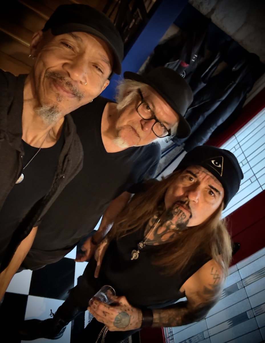 dUg pinnick tweet media