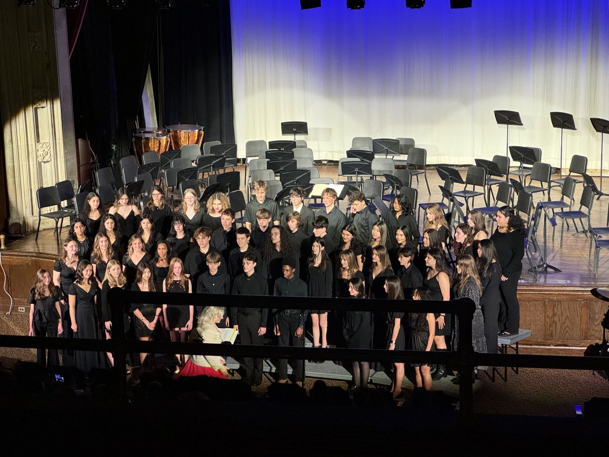Winter fun! From concerts to gingerbread creations and everything in between! <a href="/dobbsferryufsd/">dobbsferryschools</a> <a href="/johnfalino1/">Dr. John Falino</a> <a href="/SlentzKen/">Ken Slentz</a>