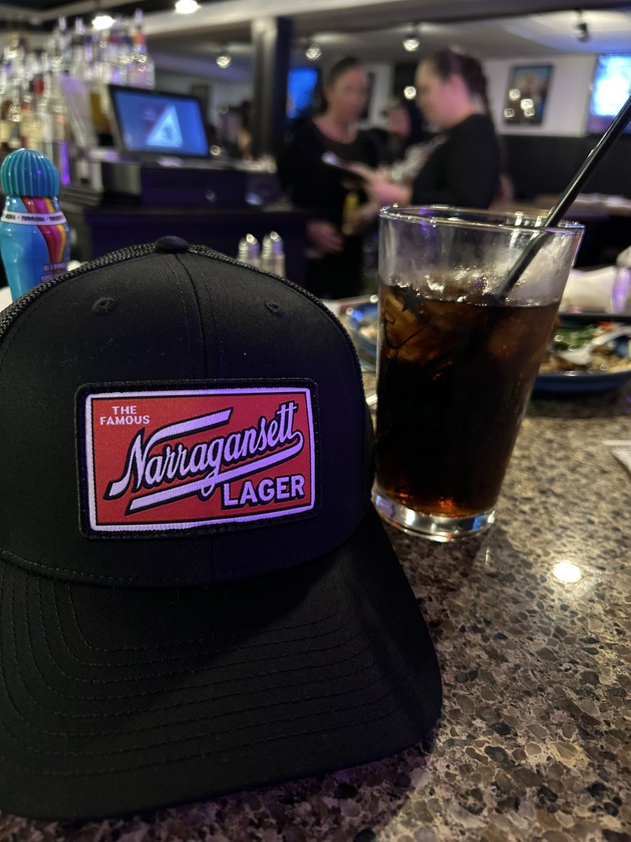 it’s no Rhody Lager but Uncle Neddy will take the W in music bingo at The Bah!! shout out <a href="/sharfrombonnet/">Mrs. Ned</a> for dragging me here after a long day!! last round win via the Spice Girls!!