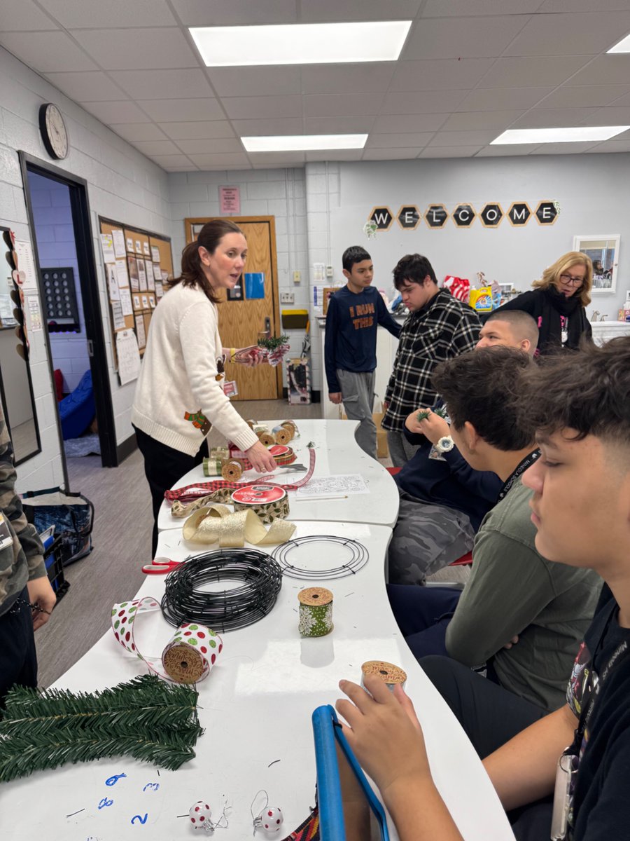 MHS RISE tweet media